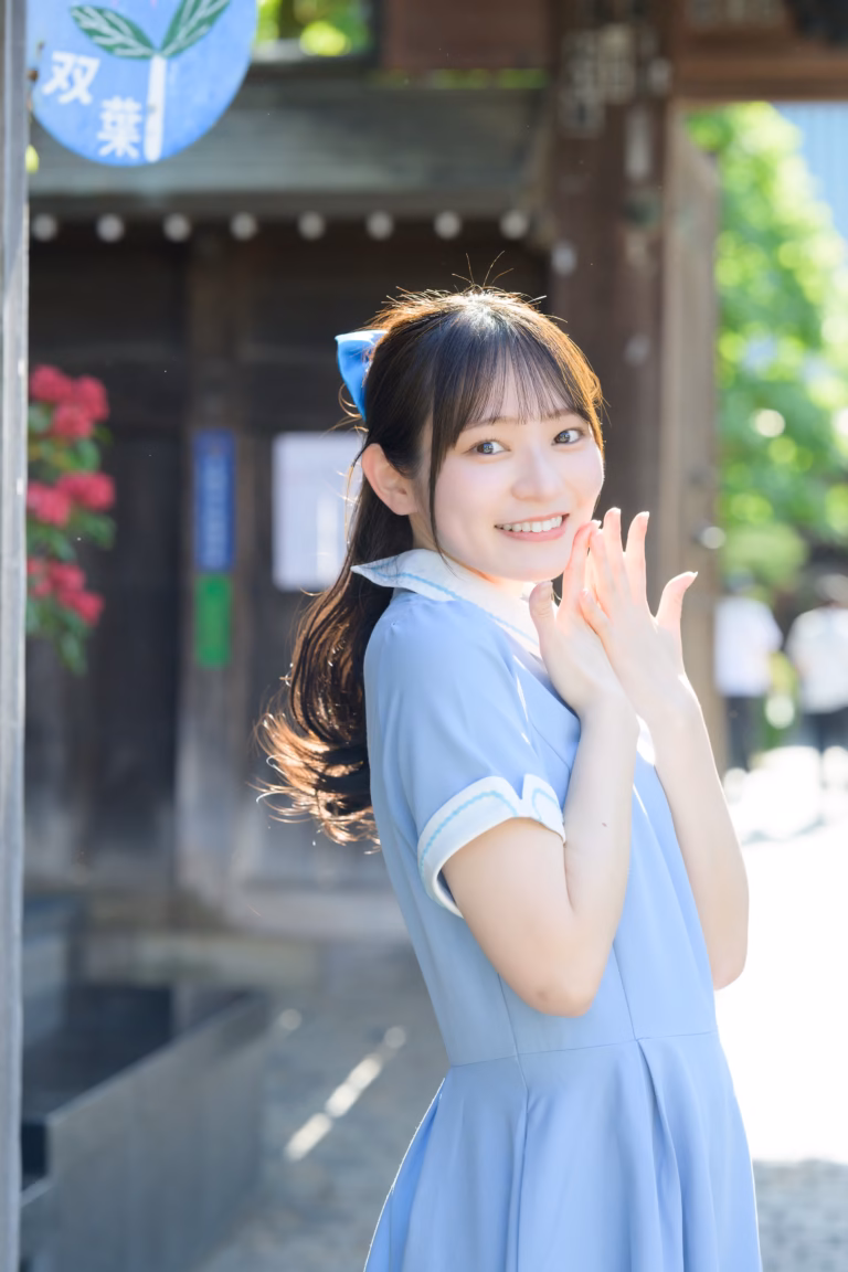 梅山涼 ポートレート 008