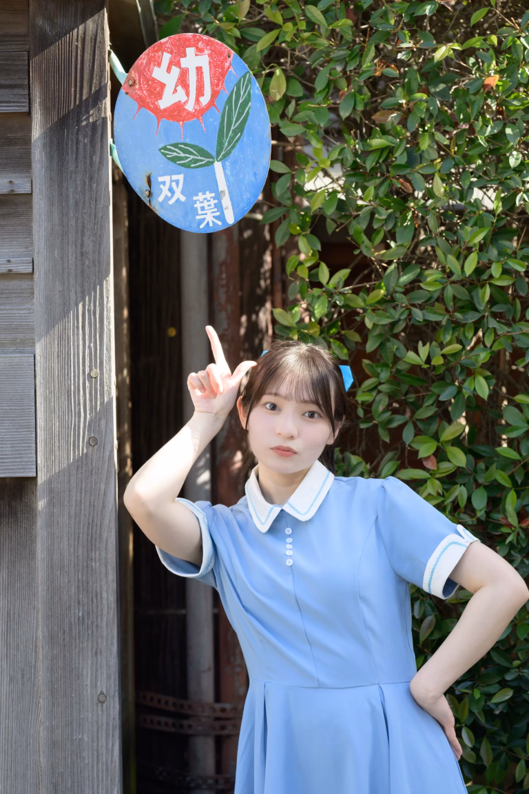 梅山涼 ポートレート 013