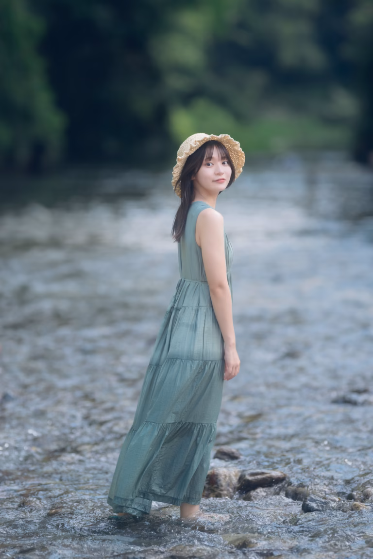 梅山涼 御岳渓谷 ポートレート 017