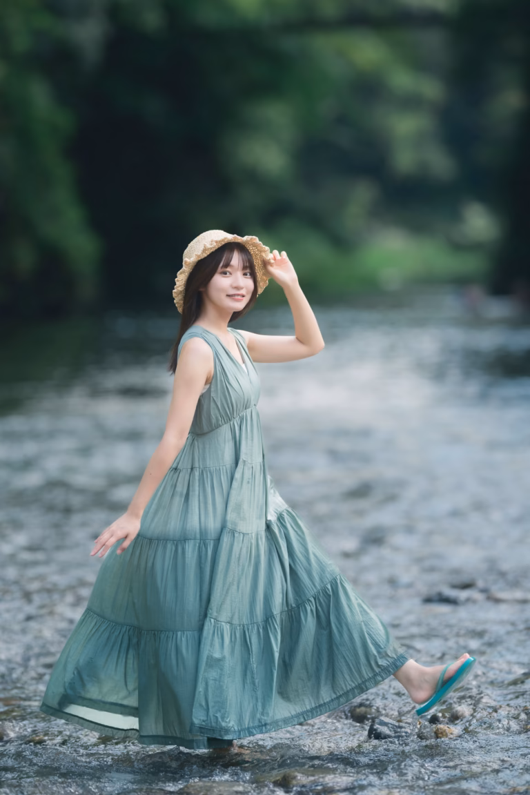 梅山涼 御岳渓谷 ポートレート 018