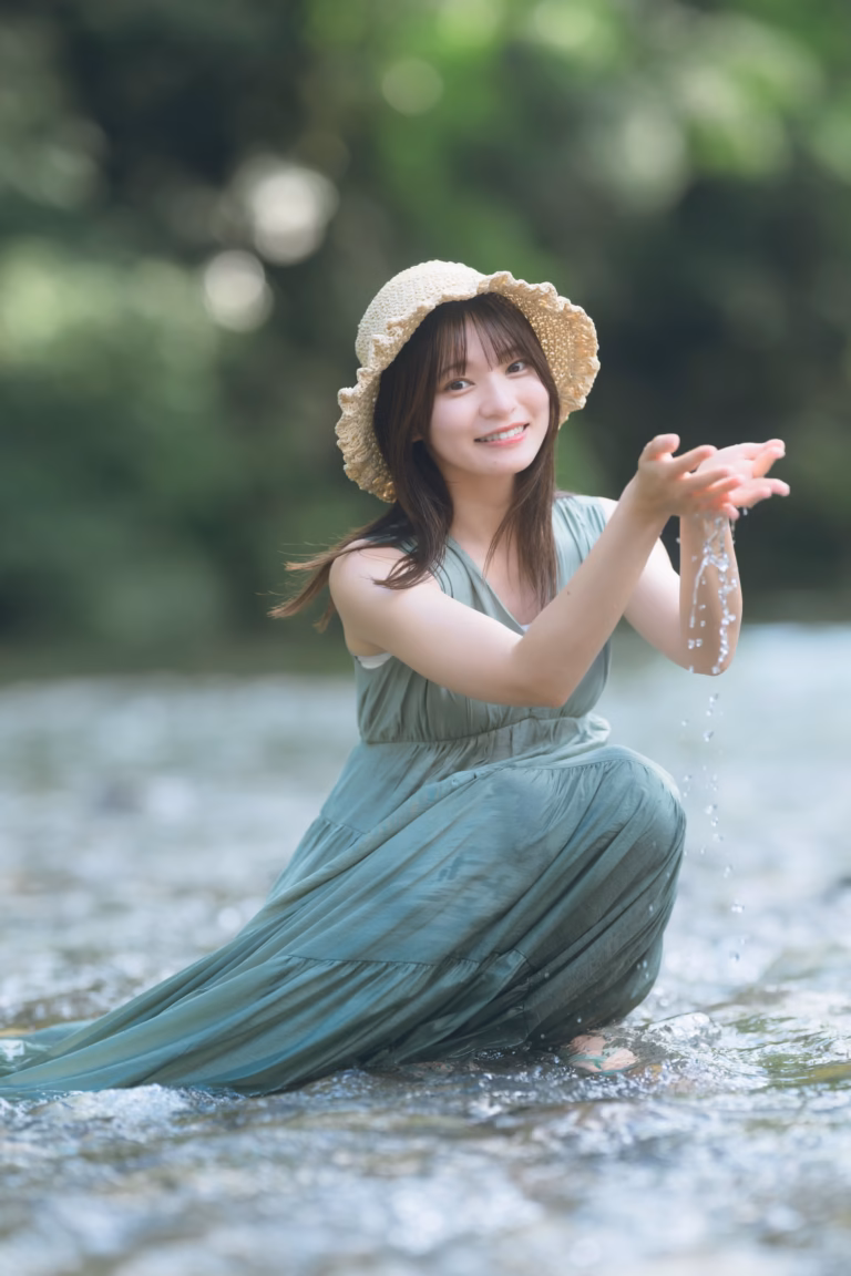 梅山涼 御岳渓谷 ポートレート 023
