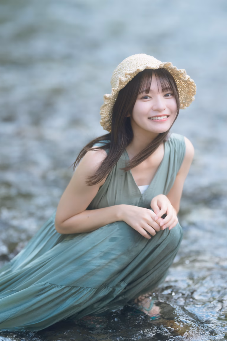 梅山涼 御岳渓谷 ポートレート 024