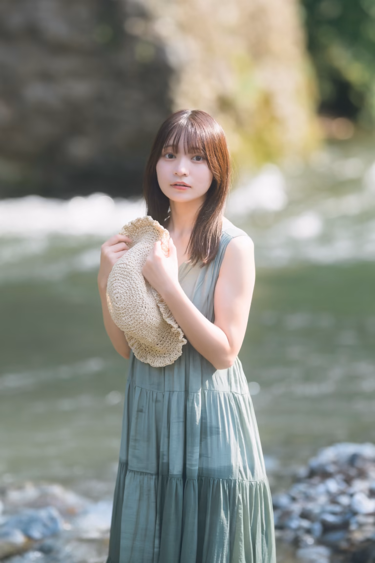 梅山涼 御岳渓谷 ポートレート 025