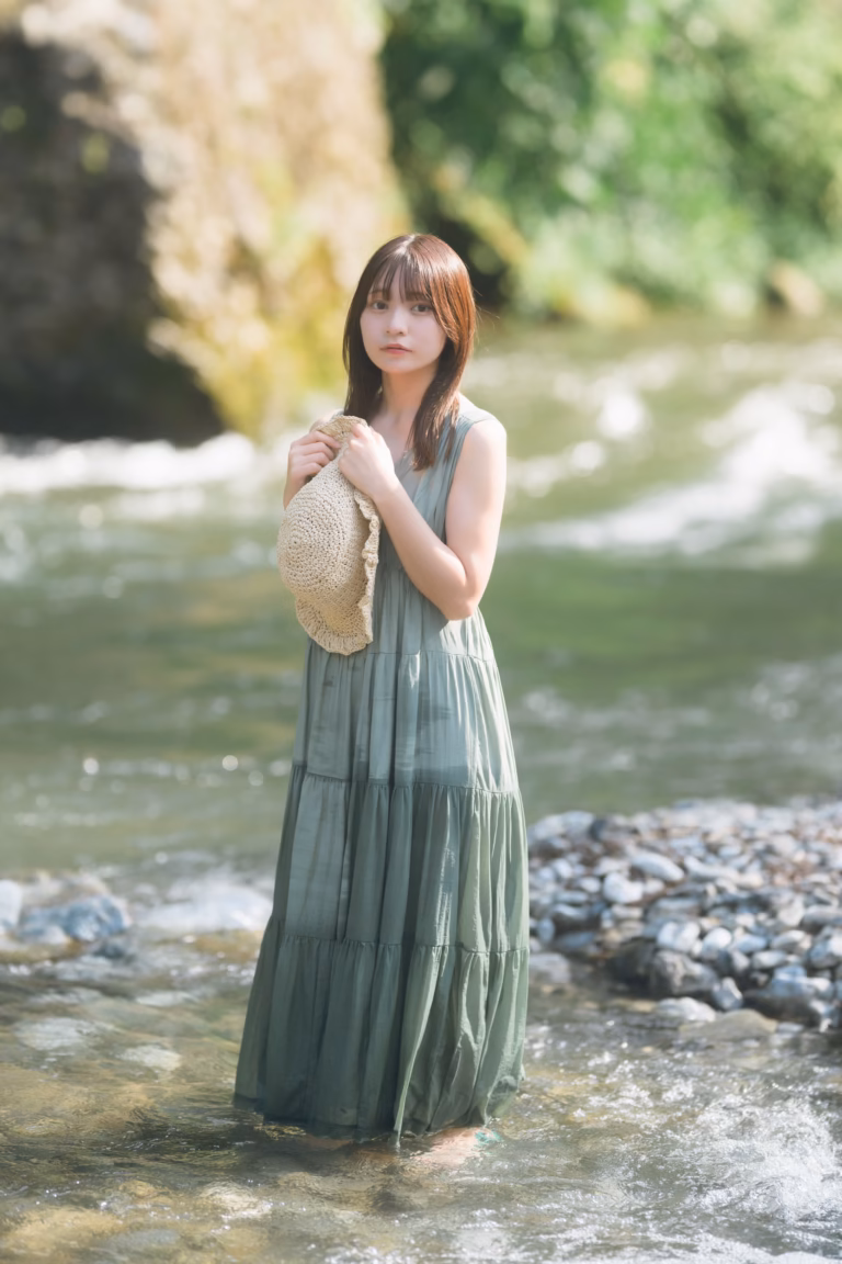 梅山涼 御岳渓谷 ポートレート 026