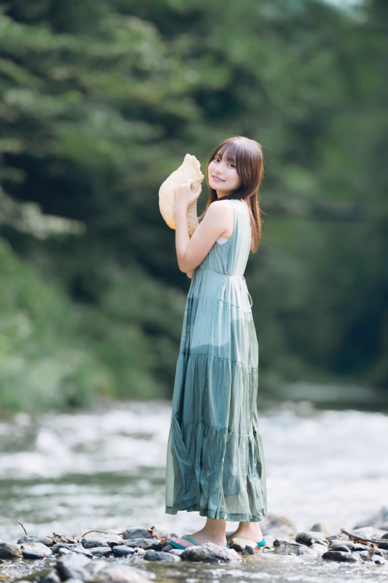 梅山涼 御岳渓谷 ポートレート 045