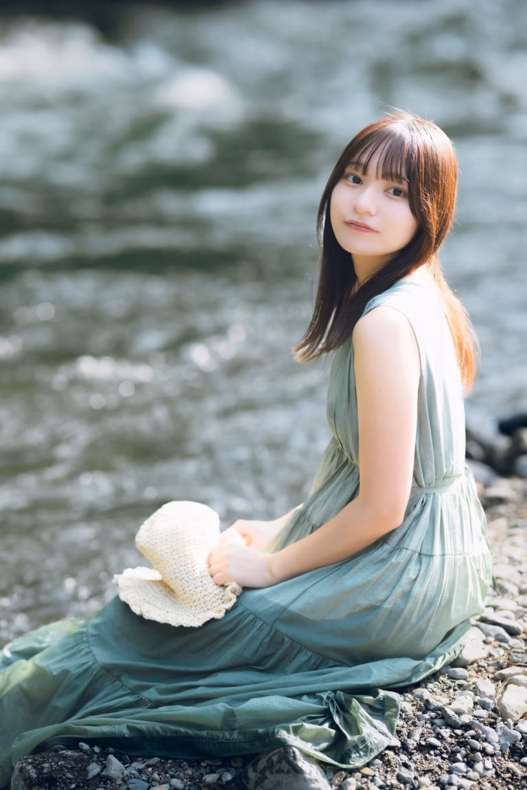 梅山涼 御岳渓谷 ポートレート 056