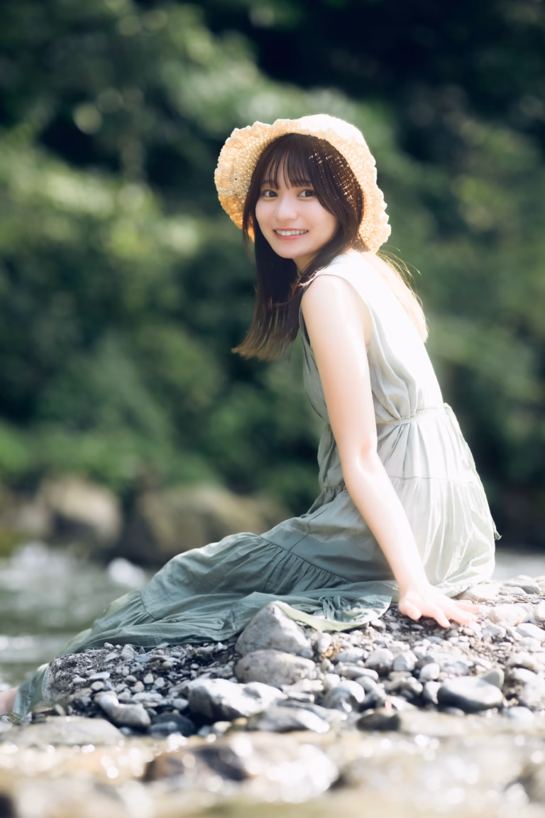 梅山涼 御岳渓谷 ポートレート 070