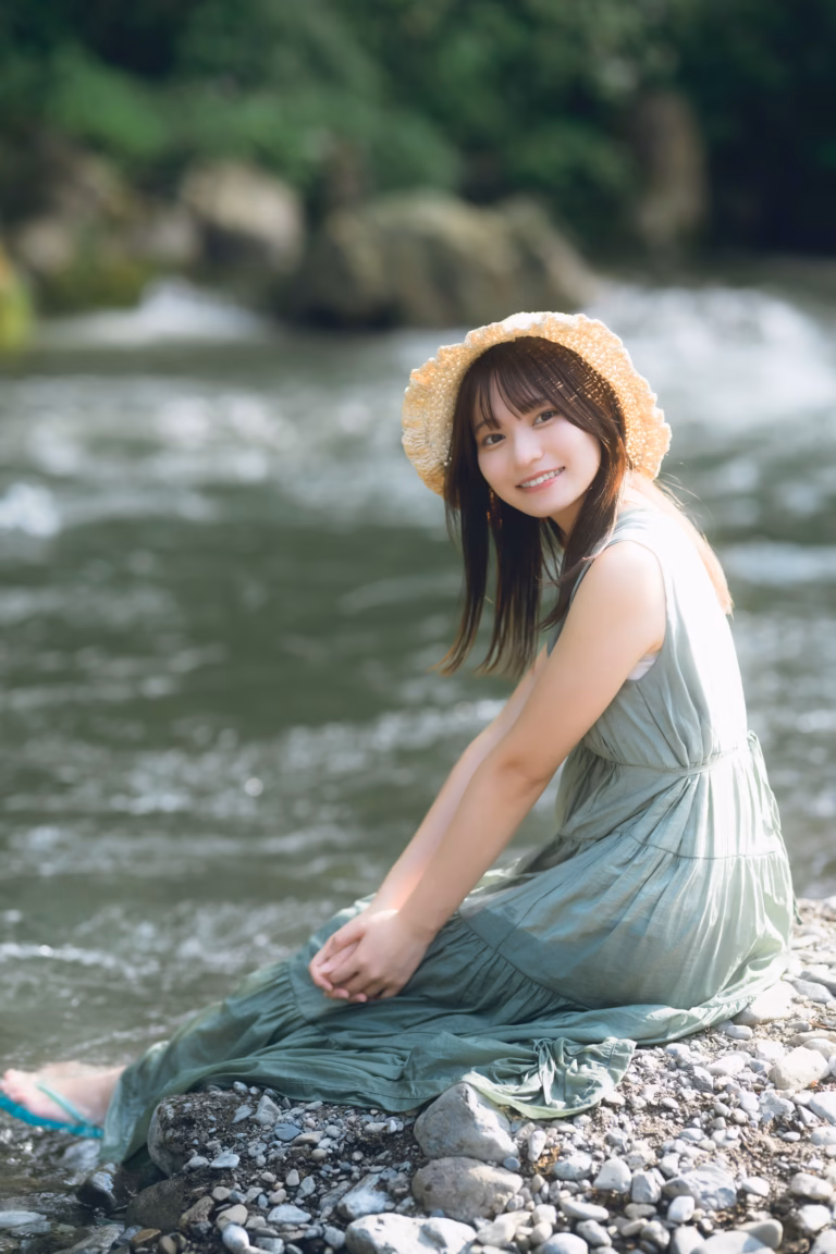梅山涼 御岳渓谷 ポートレート 071