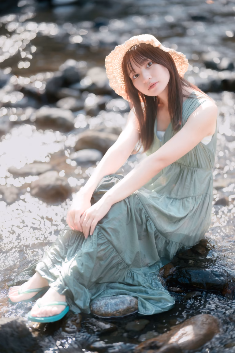 梅山涼 御岳渓谷 ポートレート 074