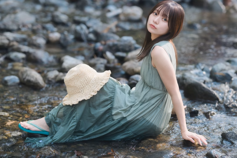 梅山涼 御岳渓谷 ポートレート 084