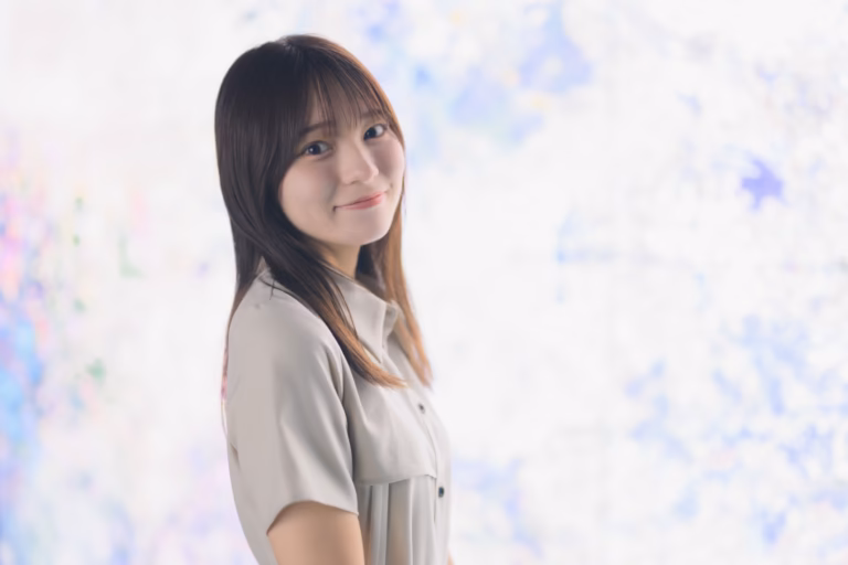 梅山涼 teamLab Borderless ポートレート 029