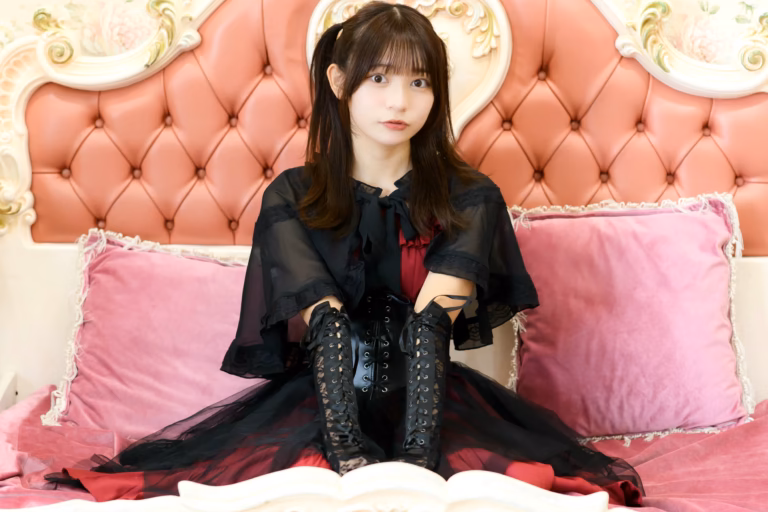 梅山涼 スタジオ ポートレート 001