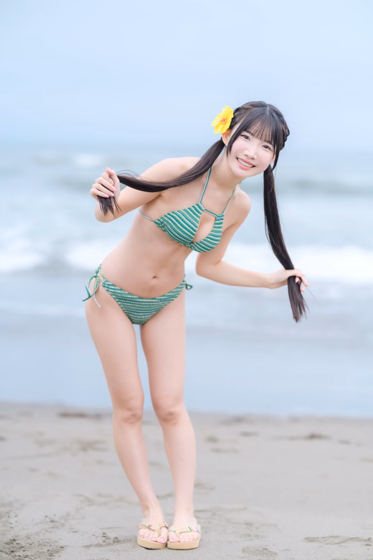五百木いお 千葉の海 ポートレート 2