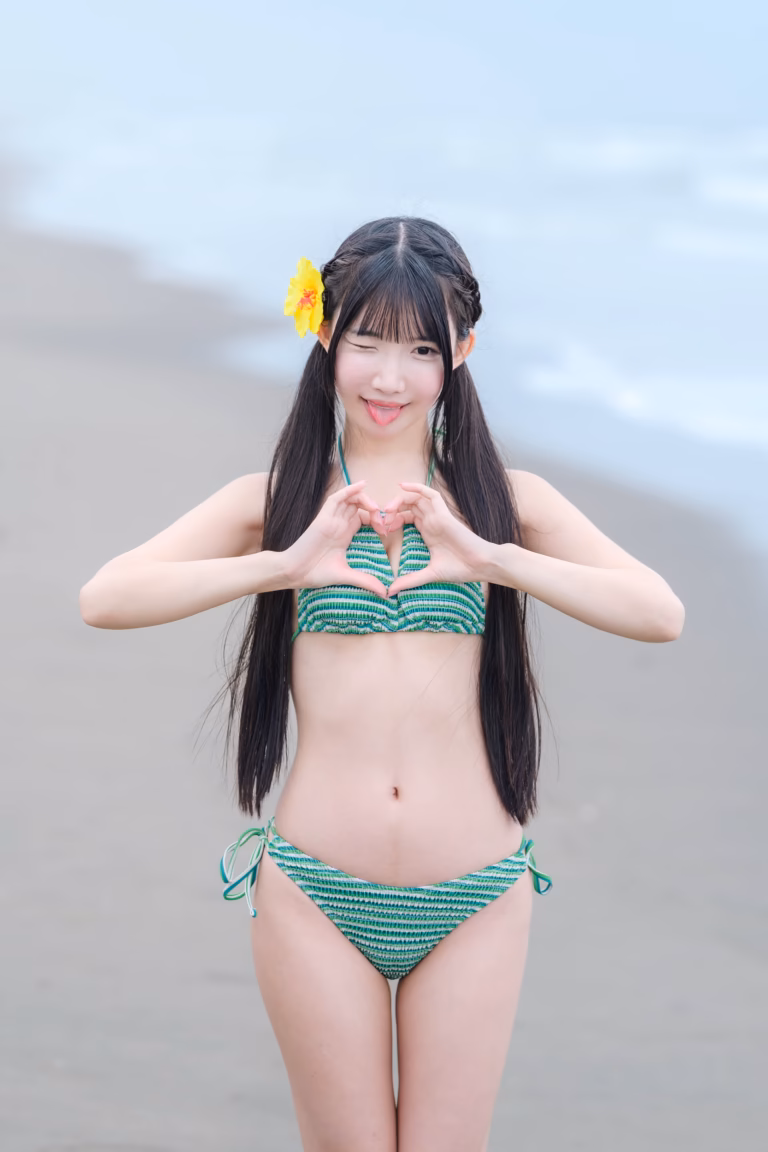 五百木いお 千葉の海 ポートレート 12