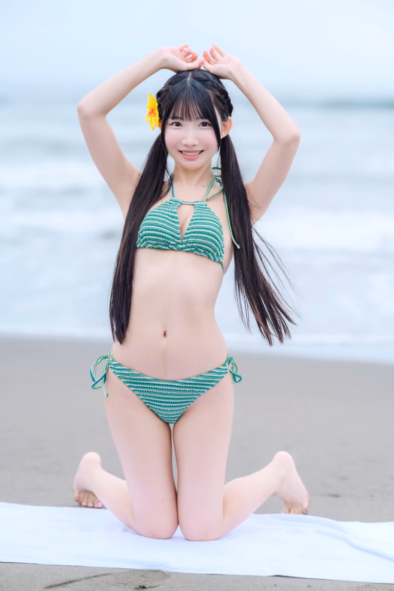 五百木いお 千葉の海 ポートレート 15